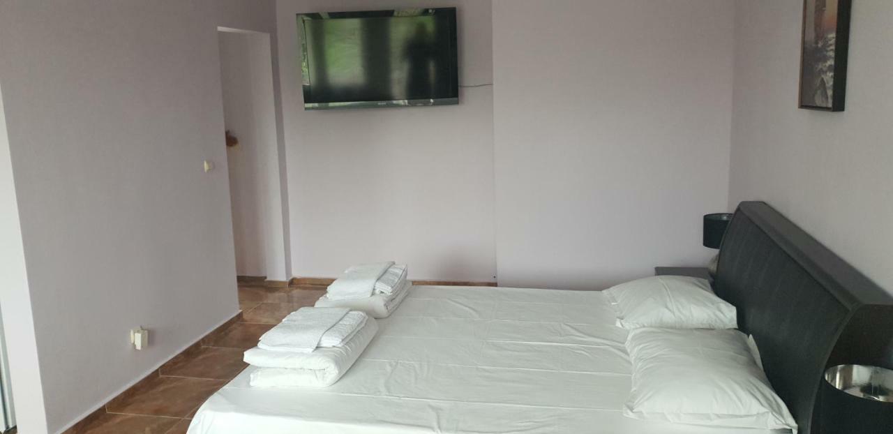 Hotel Свети Никола Sinemoretz Esterno foto